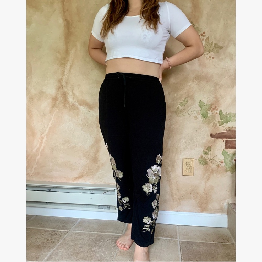 Silence+Noise UO Embroidered Drawstring Trouser